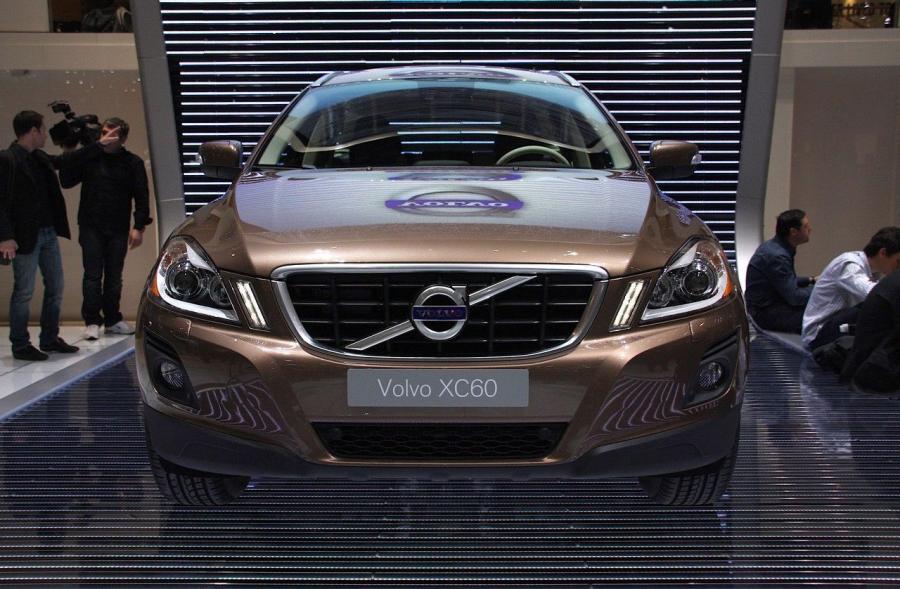  Volvo XC60 2008 года  (фото 173 из 210)